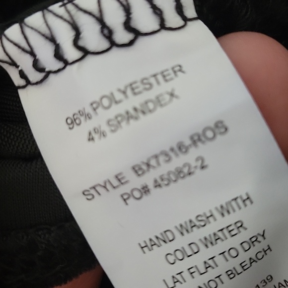 New! Black velvet sleeveless body suit (Liz & sara) - Picture 7 of 7